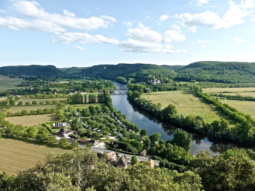 river, dordogne, tranquil, countryside, scenery, environment, green, landscape, scenic, domme, dordogne, dordogne, dordogne, dordogne, domme, domme, domme, domme, domme