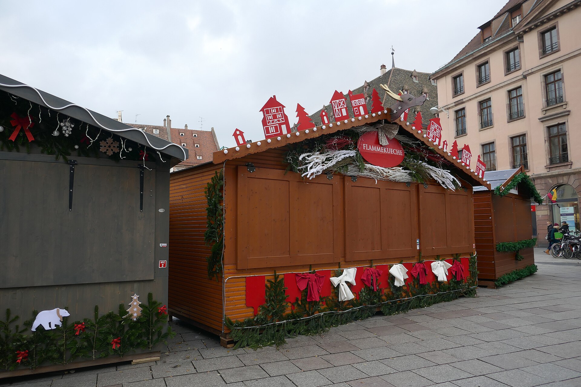 The christmas markets in France: Place Gutenberg in Strasbourg in December