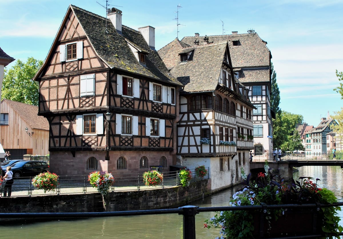 Alsace itinerary: the canals of La Petite France in Strasbourg